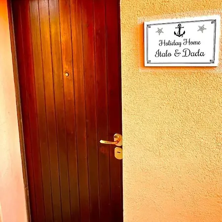 - Italo & Dada Vakantiehuis