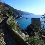 - Italo & Dada Holiday home Soviore